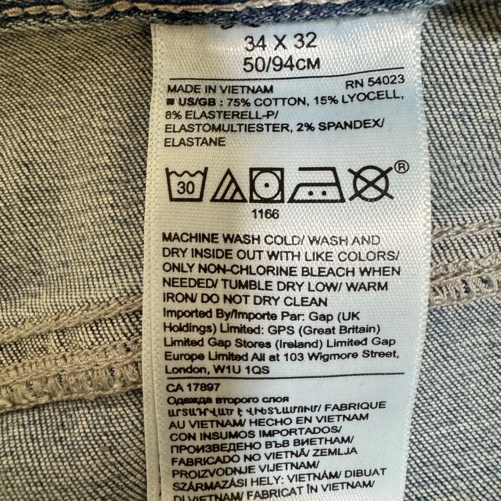 Banana Republic light wash